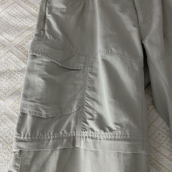 NF Sz XL Convertible Zip Tan Cargo Many Pockets Ankle Zip Gusset 40 X 32” Belted - Picture 13 of 16
